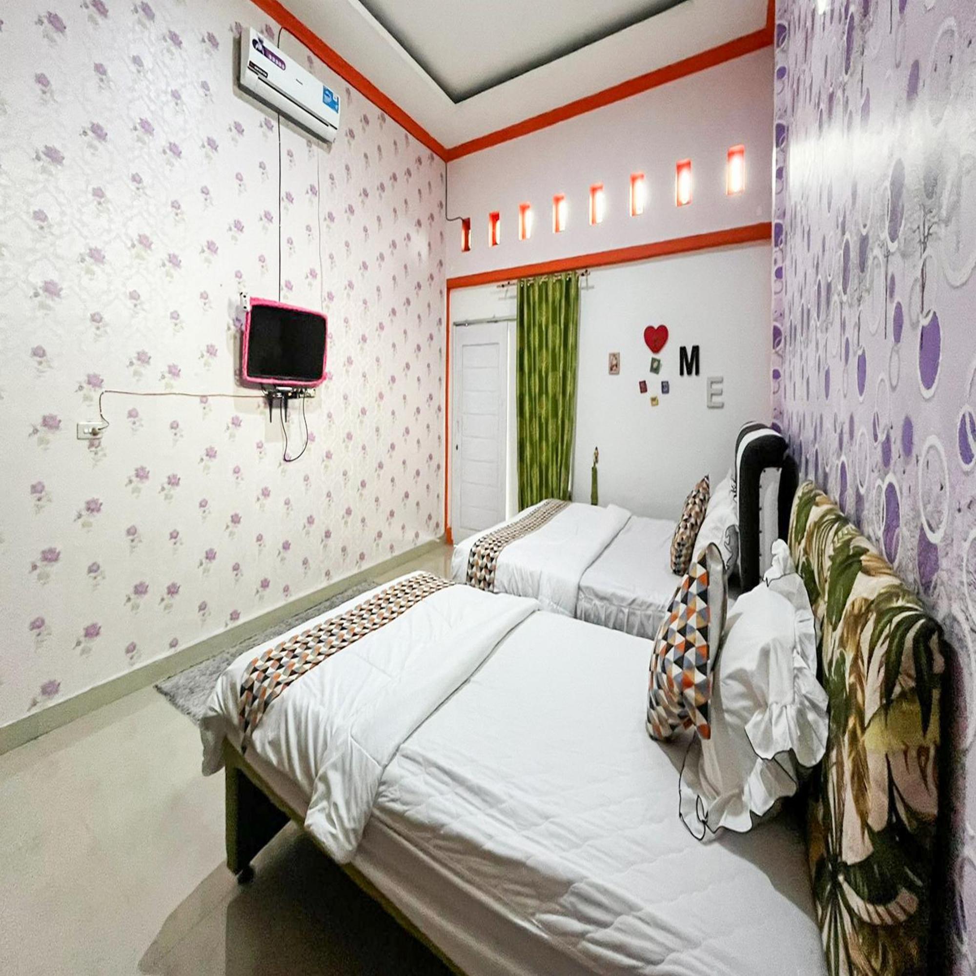 Anaqi Homestay Mitra Reddoorz Lahat 외부 사진